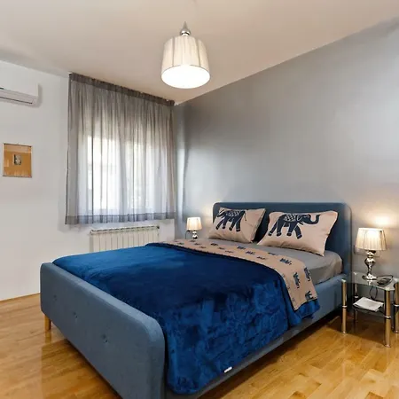 Luxury Beach With Free Parking * Split