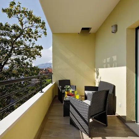 Luxury Beach With Free Parking Apartament *